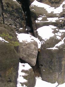 Falkenschlucht - Aufstieg am Gohrisch durch die Felsspalte